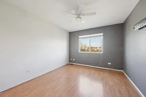 6 Kingsbrooke Court Bolingbrook IL 60440