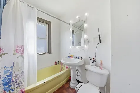 1643 West 59th Street Chicago IL 60636