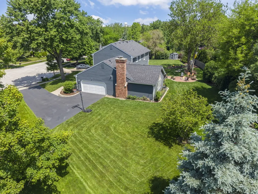 1525 Almond Court Downers Grove IL 60515