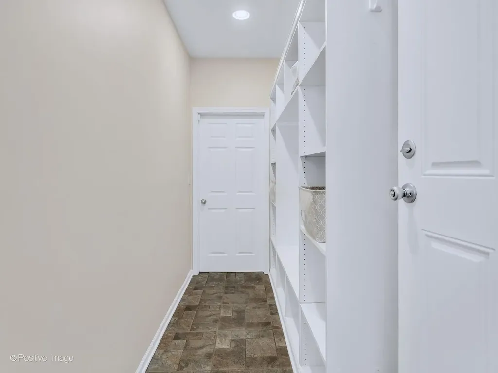 1525 Almond Court Downers Grove IL 60515