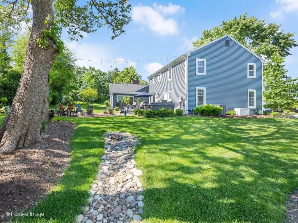 1525 Almond Court Downers Grove IL 60515