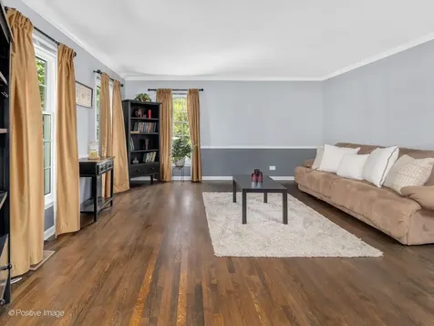 1525 Almond Court Downers Grove IL 60515