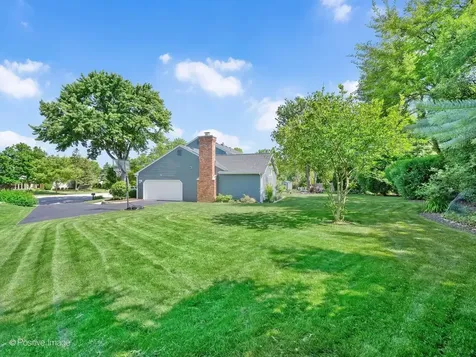 1525 Almond Court Downers Grove IL 60515