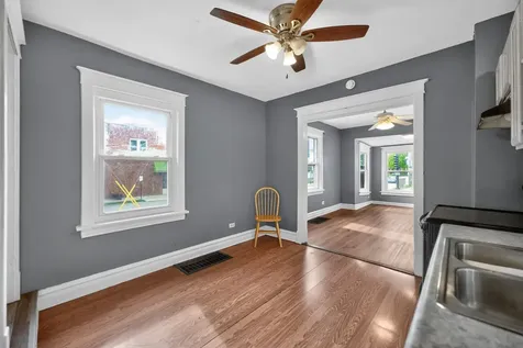 1901-1903 Emerson Street Evanston IL 60201