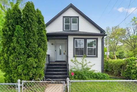 1901-1903 Emerson Street Evanston IL 60201