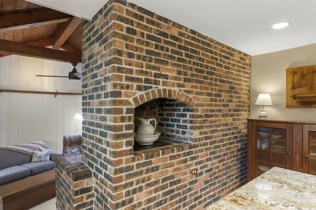 105 Thrush Lane Naperville IL 60540
