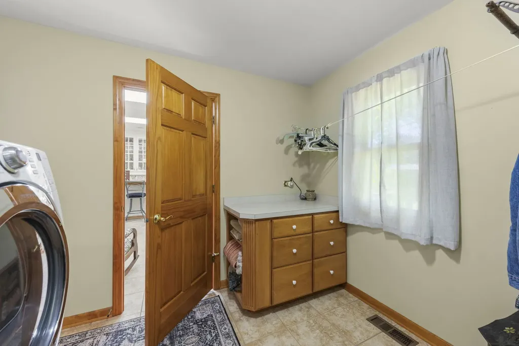 105 Thrush Lane Naperville IL 60540