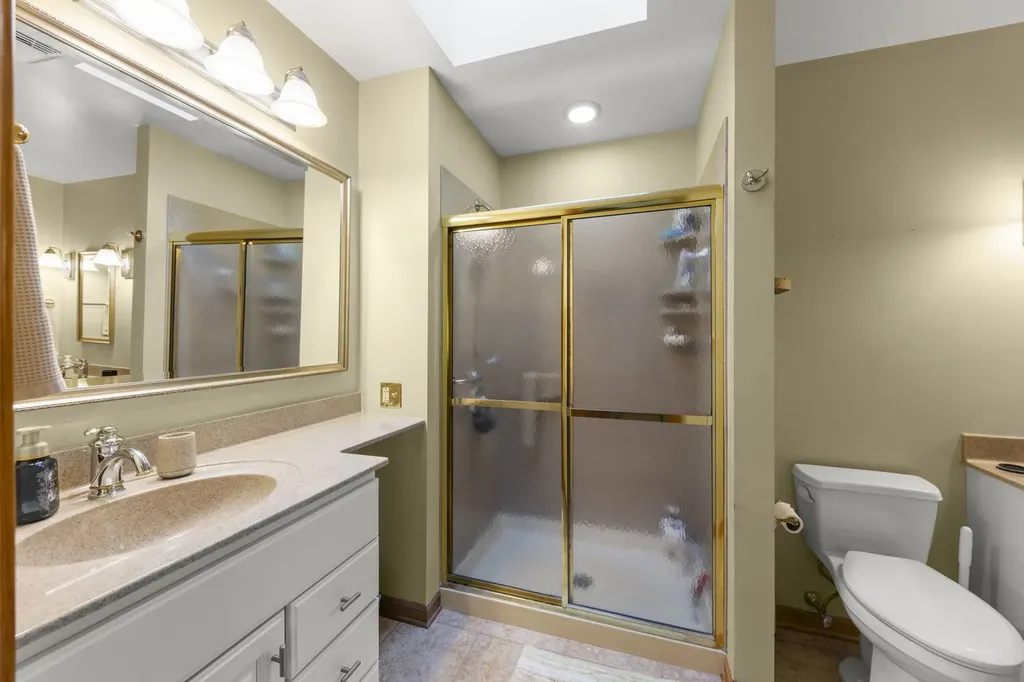 105 Thrush Lane Naperville IL 60540