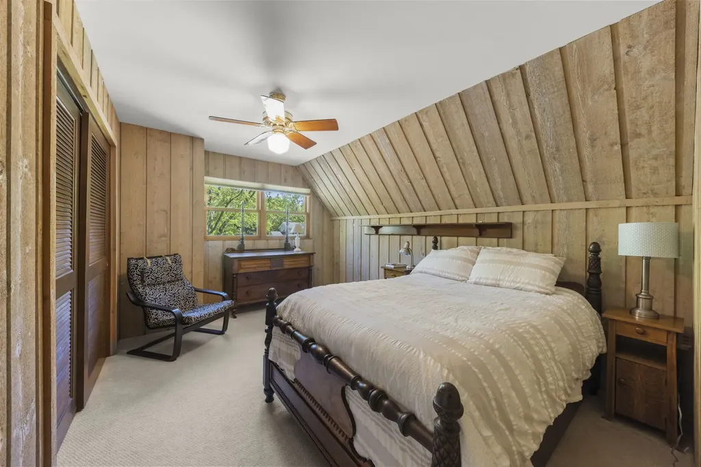 105 Thrush Lane Naperville IL 60540