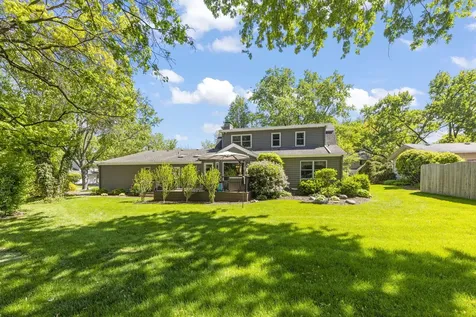 105 Thrush Lane Naperville IL 60540