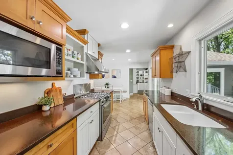 15460 West Wildwood Court Libertyville IL 60048