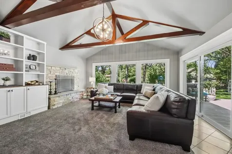 15460 West Wildwood Court Libertyville IL 60048