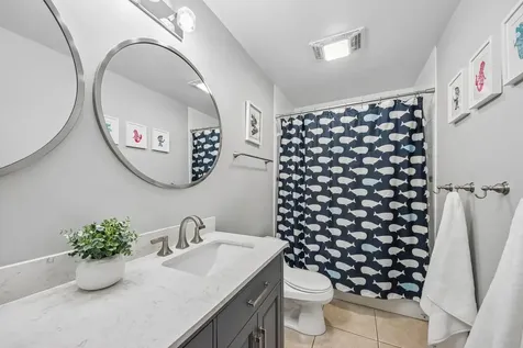15460 West Wildwood Court Libertyville IL 60048