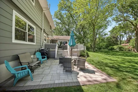 15460 West Wildwood Court Libertyville IL 60048