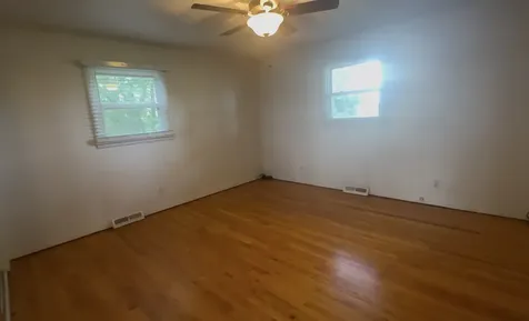 1496 West Lotus Lane Kankakee IL 60901
