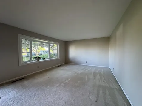 1496 West Lotus Lane Kankakee IL 60901