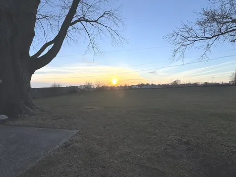 1496 West Lotus Lane Kankakee IL 60901