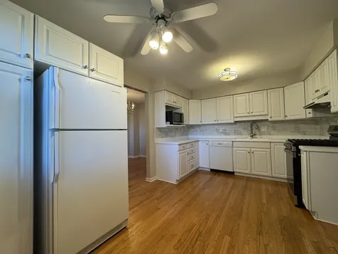 1496 West Lotus Lane Kankakee IL 60901
