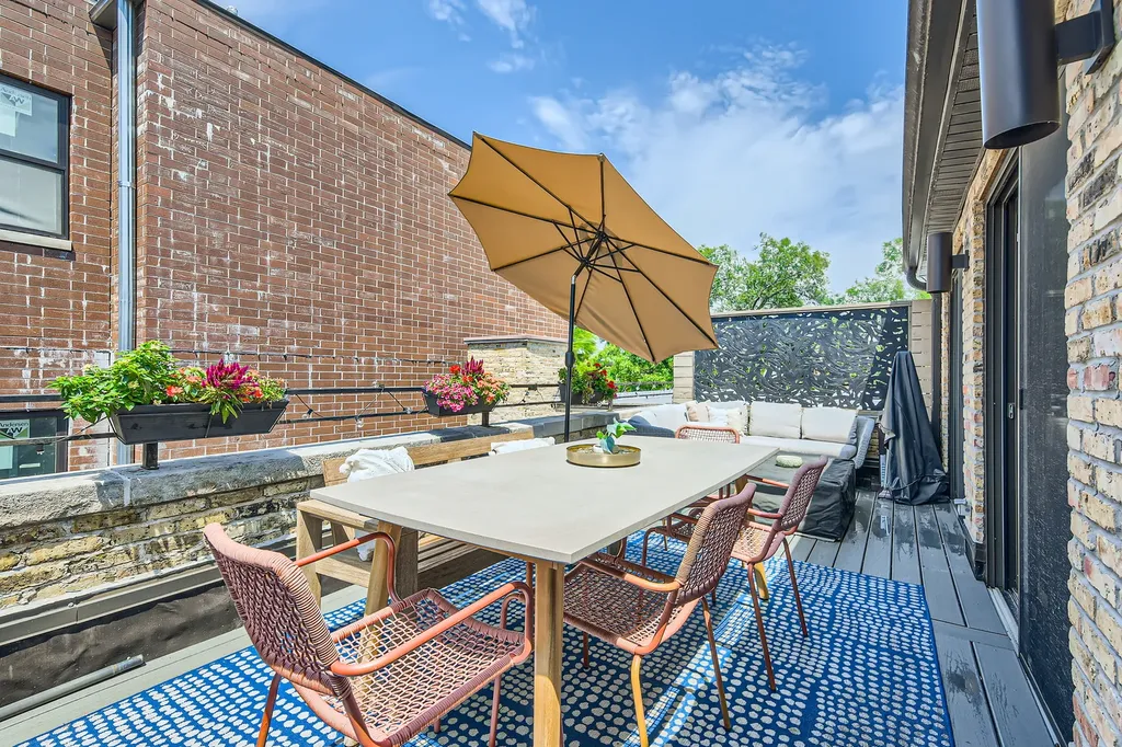 2150 West North Avenue Chicago IL 60647