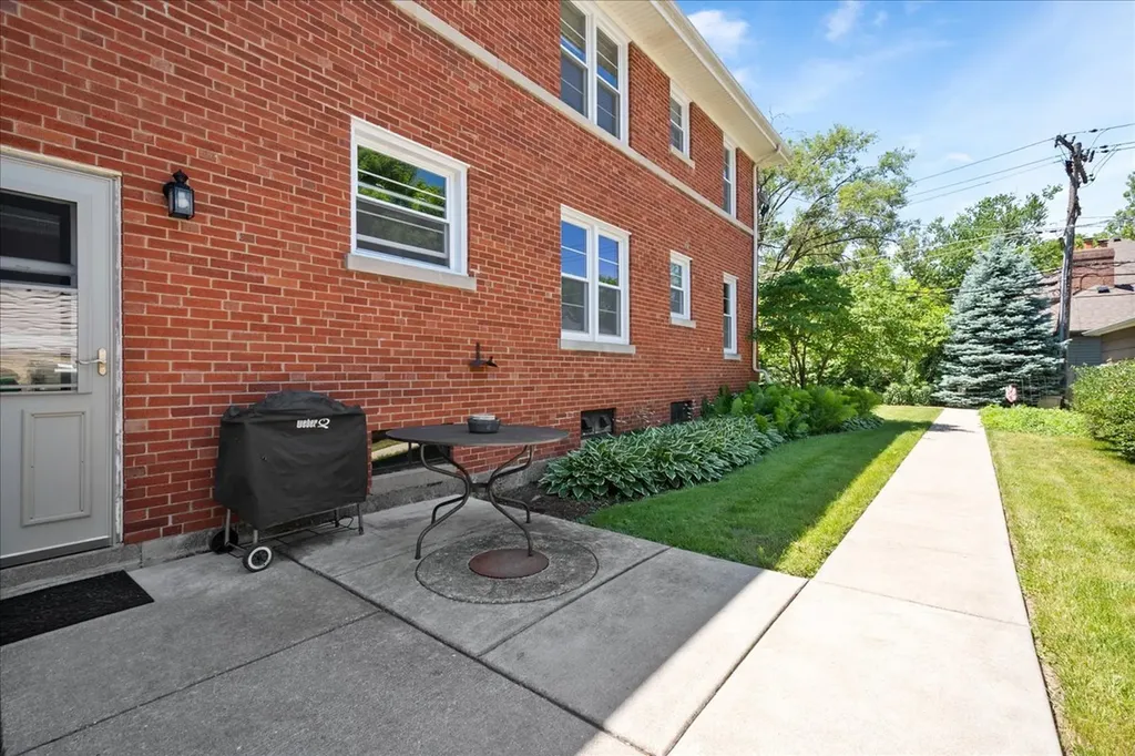 12 North Home Avenue Park Ridge IL 60068
