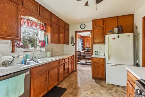 924 Grandview Avenue Lockport IL 60441