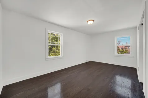 2744 West Catalpa Avenue Chicago IL 60625