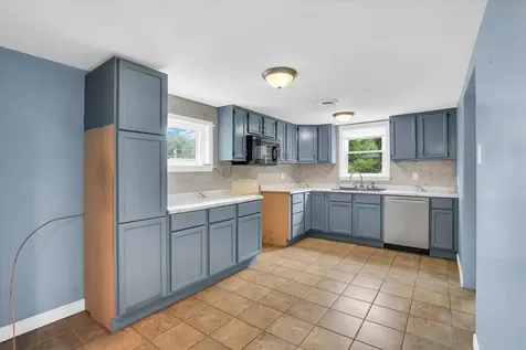 506 East Richardson Farmer City IL 61842