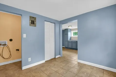 506 East Richardson Farmer City IL 61842