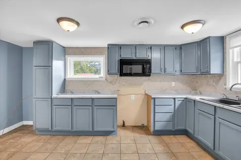 506 East Richardson Farmer City IL 61842