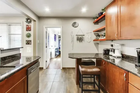 1106 West Montana Street Chicago IL 60614
