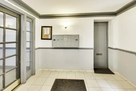 1106 West Montana Street Chicago IL 60614