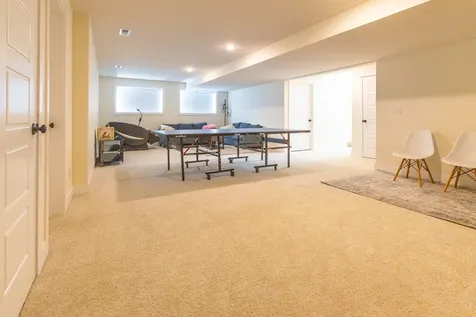 1112 Bell Grove Lane Bloomington IL 61705