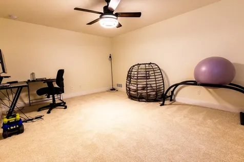 1112 Bell Grove Lane Bloomington IL 61705