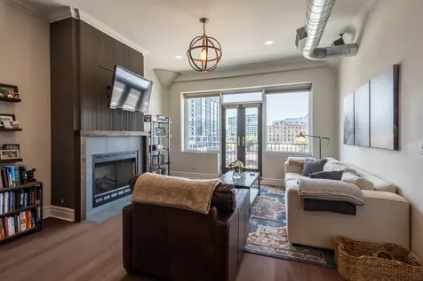 1152 West Fulton Street Chicago IL 60607