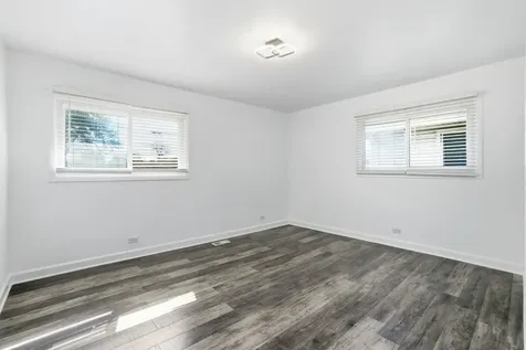 8525 Blue Ridge Avenue Hickory Hills IL 60457