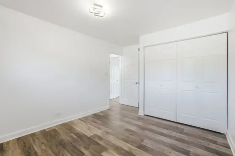 8525 Blue Ridge Avenue Hickory Hills IL 60457