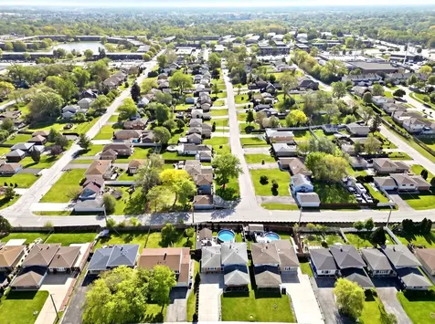8525 Blue Ridge Avenue Hickory Hills IL 60457