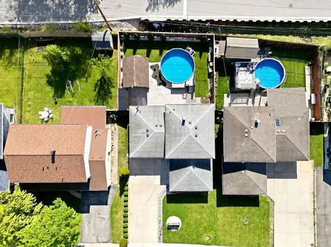 8525 Blue Ridge Avenue Hickory Hills IL 60457