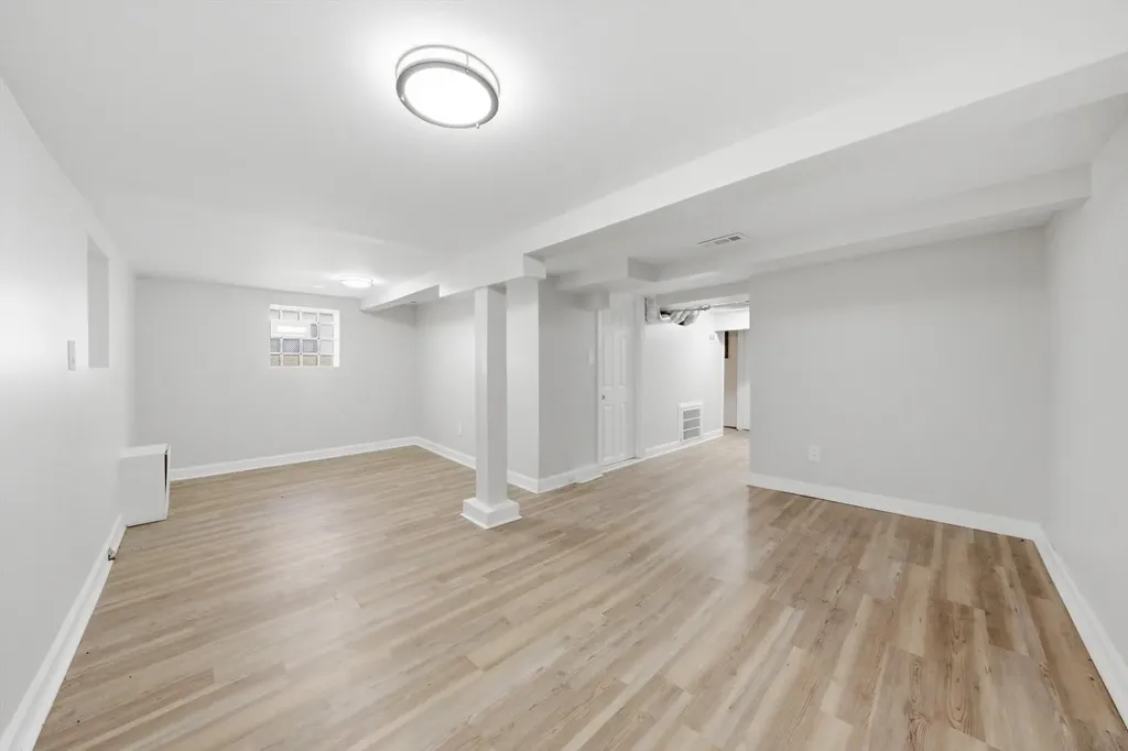 7219 South Wood Street Chicago IL 60636