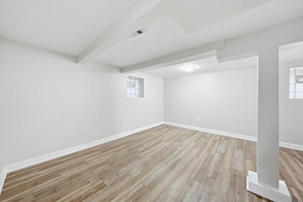 7219 South Wood Street Chicago IL 60636