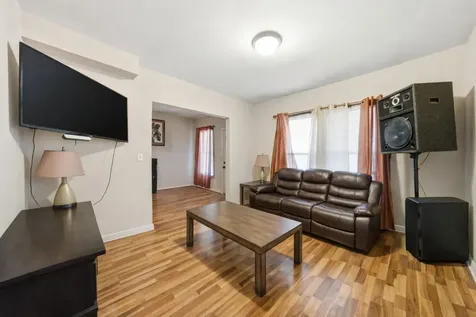7219 South Wood Street Chicago IL 60636