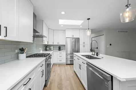2518 North Ridge Avenue Arlington Heights IL 60004