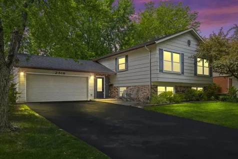 2518 North Ridge Avenue Arlington Heights IL 60004