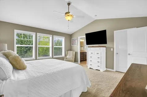 205 Independence Drive Savoy IL 61874