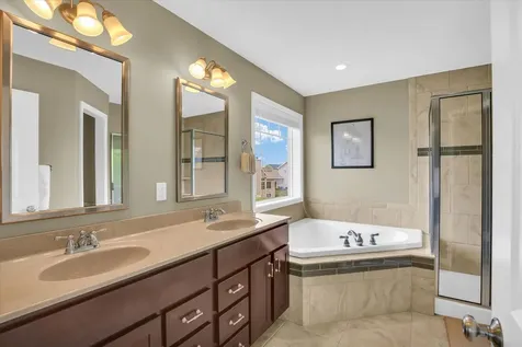 205 Independence Drive Savoy IL 61874
