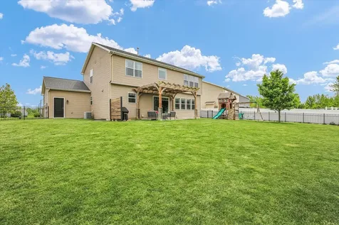 205 Independence Drive Savoy IL 61874