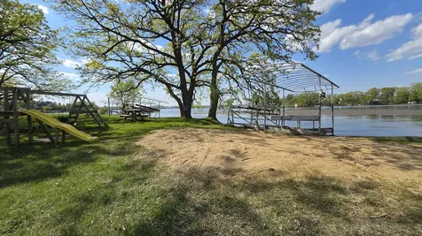 28553 West Treetop Road Ingleside IL 60041