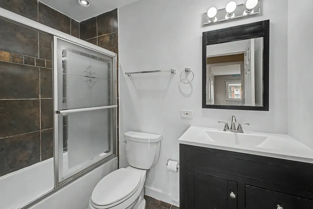 1557 Jill Court Glendale Heights IL 60139
