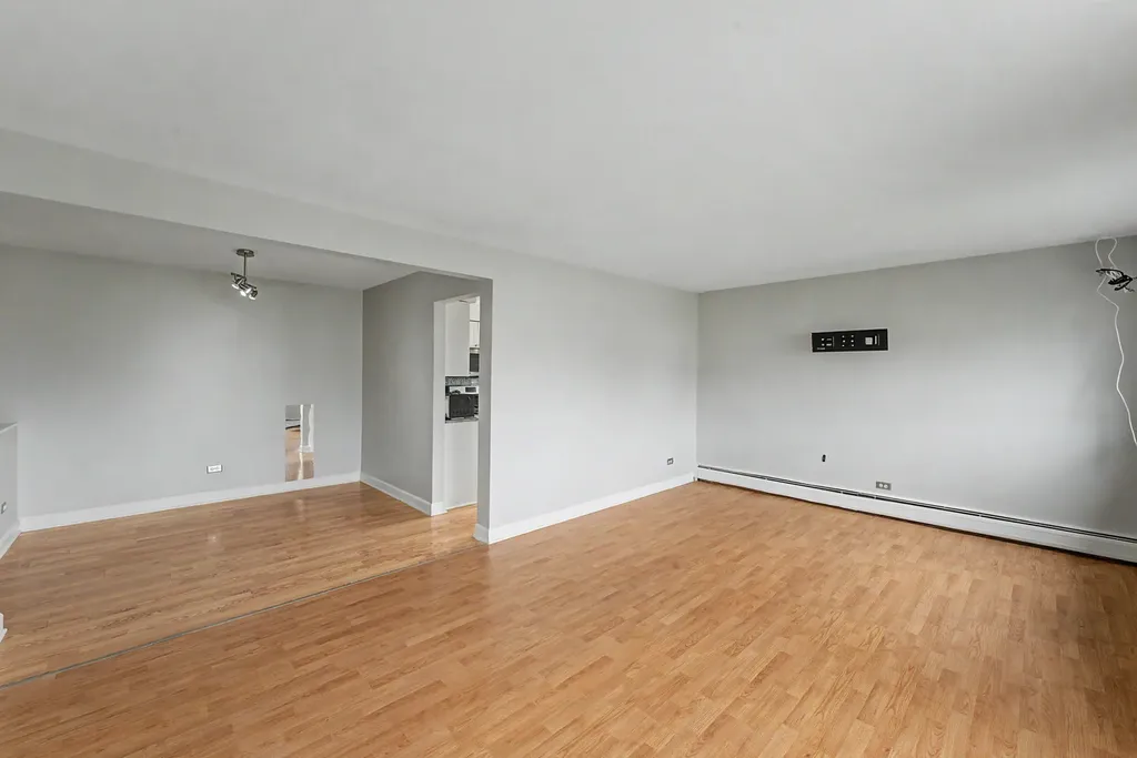 1557 Jill Court Glendale Heights IL 60139