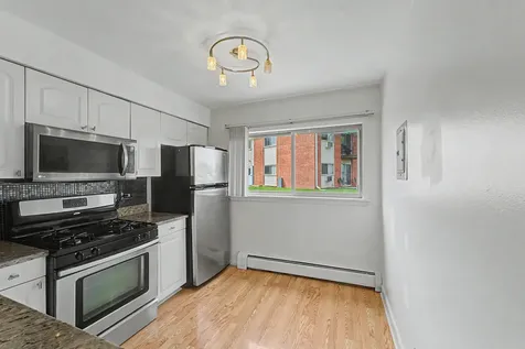 1557 Jill Court Glendale Heights IL 60139